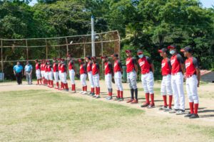 young baseball players in uniforms